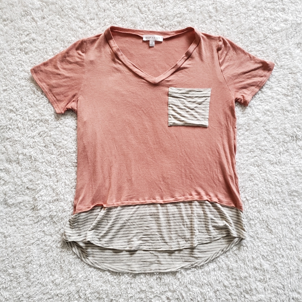 Downeast Pink, Gray and White Shirt Size Small